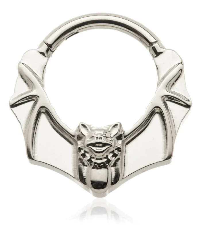 Ti Couture Forward Facing Bat Hinge Ring
