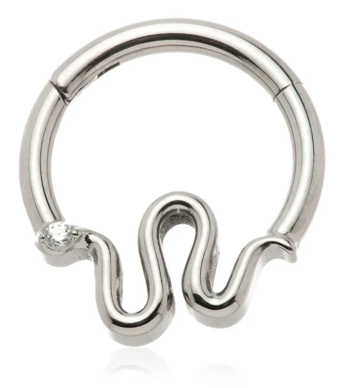 Ti Couture Forward Facing Snake Hinge Ring