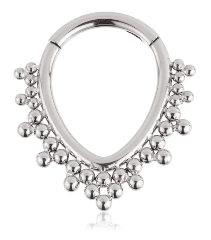Ti Couture Oval Bead Surround Hinge Ring