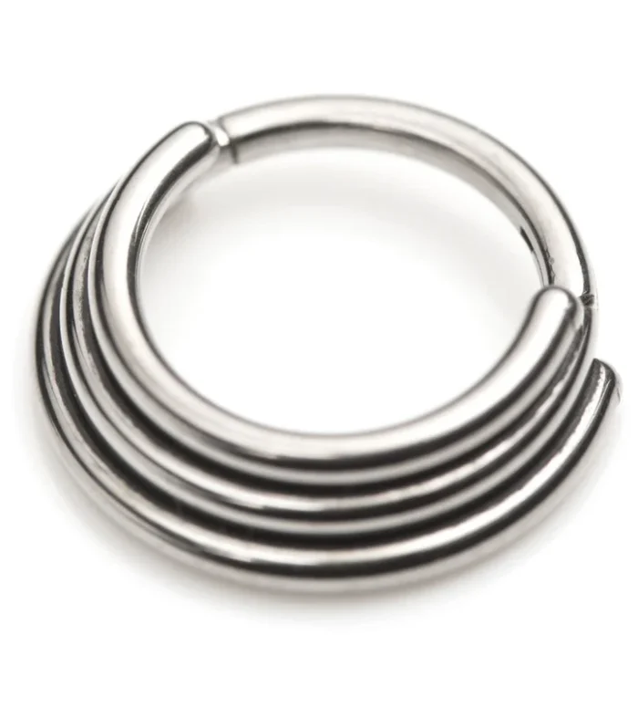 Ti Couture Graduated Band Hinged Ring